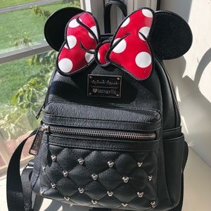 Disney Minnie Mouse Loungefly black backpack purse